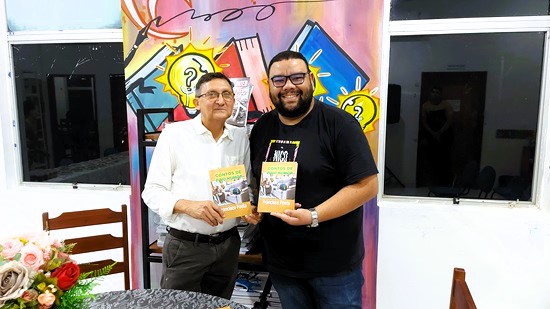 Lançamento biblioteca 10