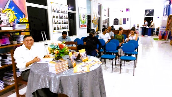 Lançamento biblioteca 21