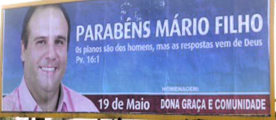 Outdoor da politicagem 13